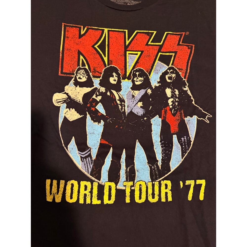 KISS World Tour 77 Graphic Tee XL Black Mad Engine Band Shirt nwot - Picture 2 of 6